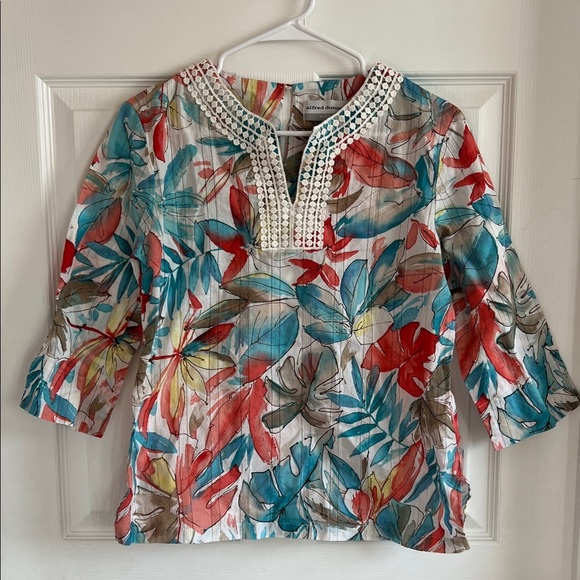 Floral Multicolor Blouse with Beaded Neckline - Picture 1 of 4